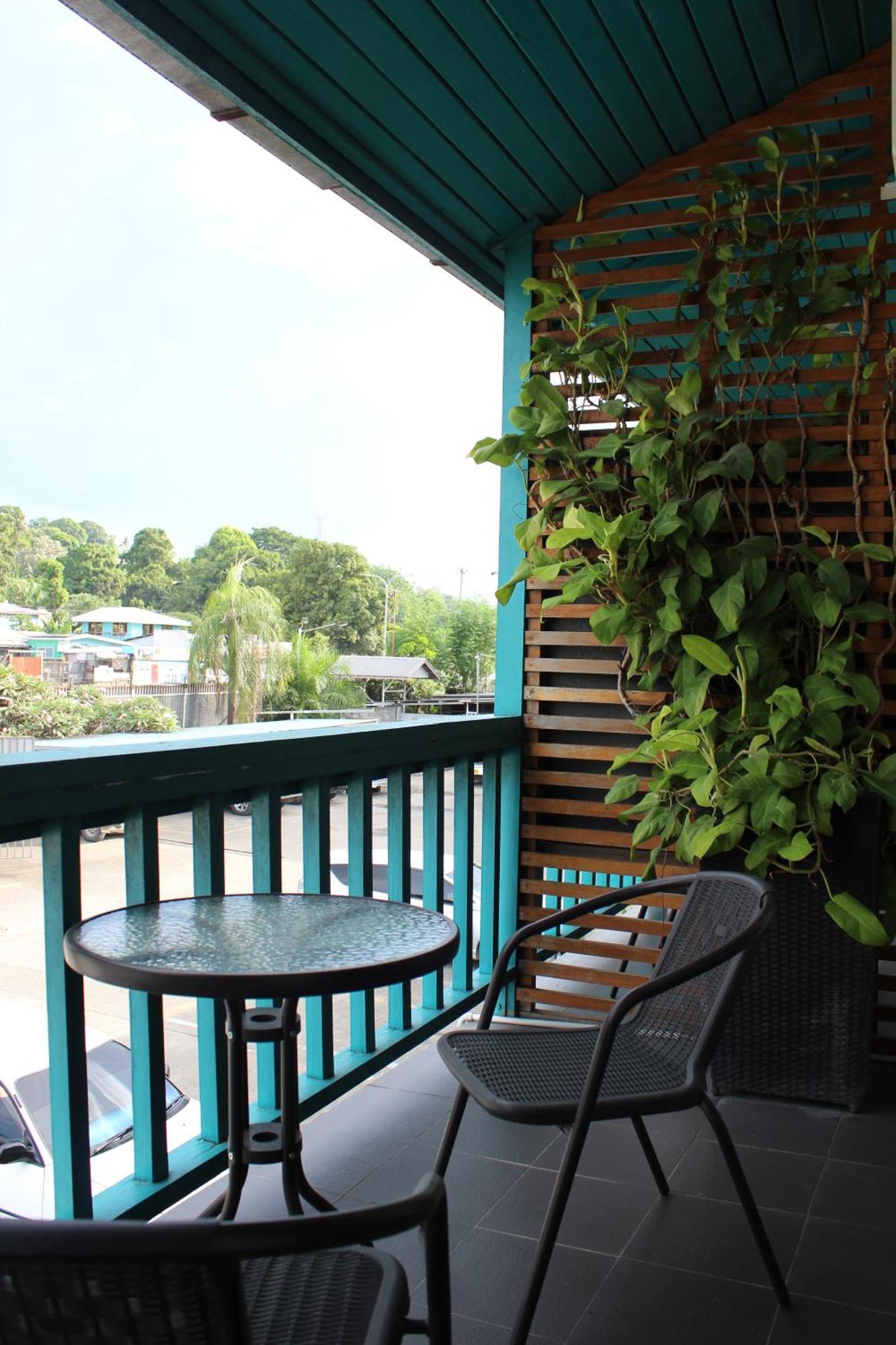 Pacific Crown Hotel โฮนีอารา ภายนอก รูปภาพ